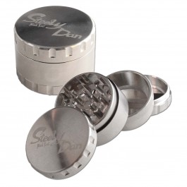 https://www.smokestars.de/media/catalog/product/cache/1/image/265x/9df78eab33525d08d6e5fb8d27136e95/b/l/black-leaf-steely-dan-edelstahl-grinder-4-tlg-430520ihe0ah7cjed5b.jpg