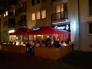 Muri´s Lounge Shisha Bar Terrasse Eingang